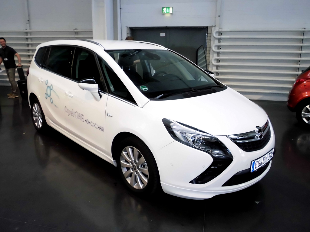 Opels Erdgas-Zafira, hier als Tourer.