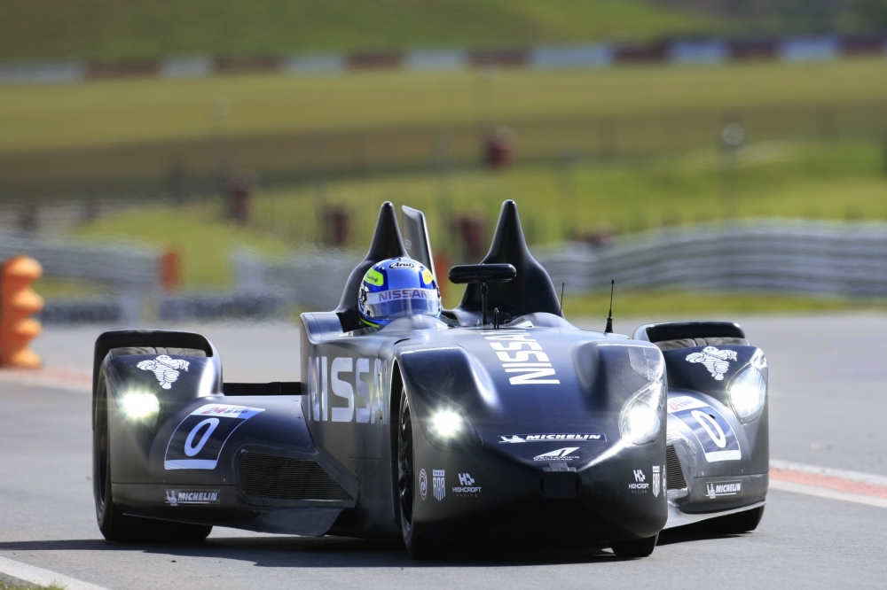 Panorama: Nissan Deltawing - Rasender Revolutionär 