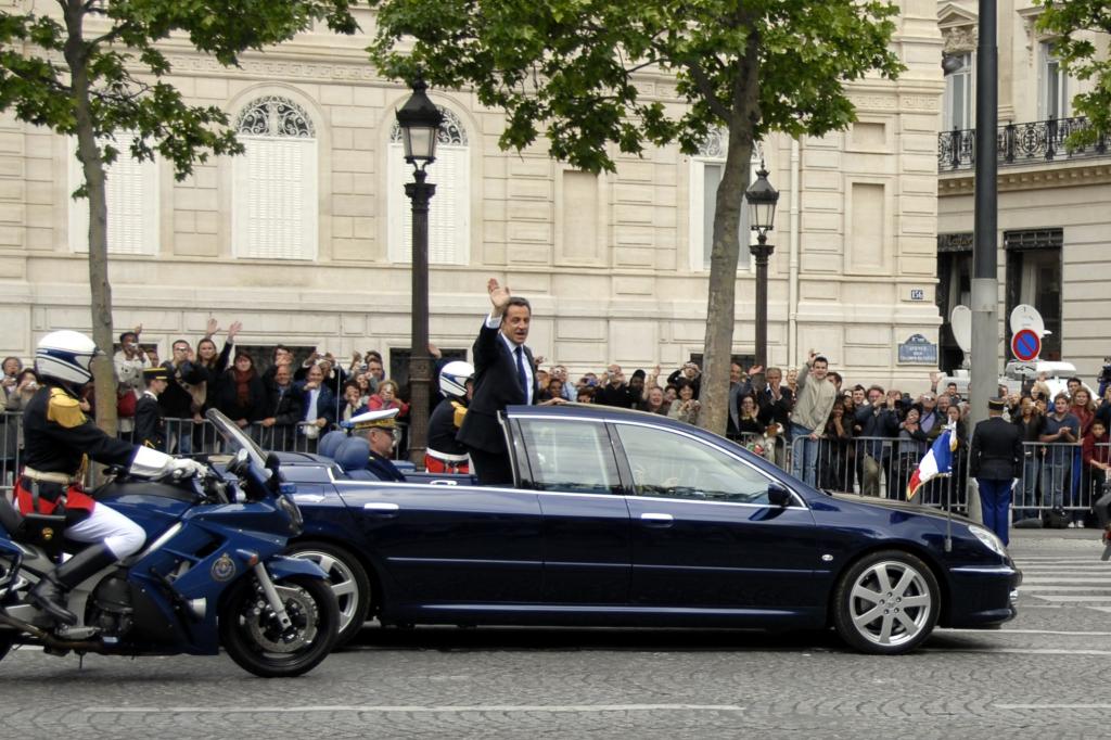 Peugeot 607 Paladine mit Nicolas Sarkozy 2007