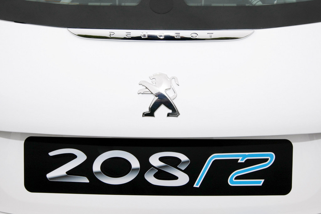 Peugeot präsentiert Rallye-Version des 208