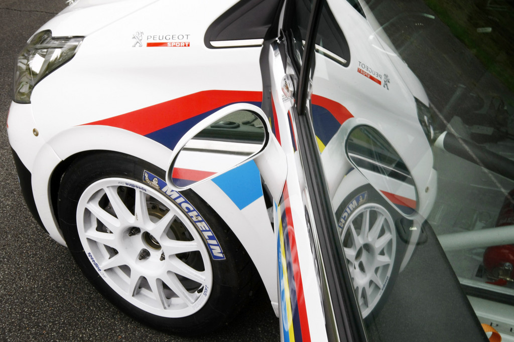 Peugeot präsentiert Rallye-Version des 208