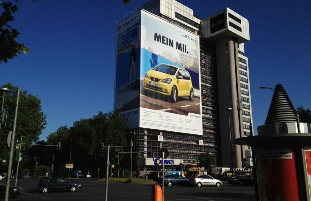 Seat Mii auf Deutschlands größtem Poster