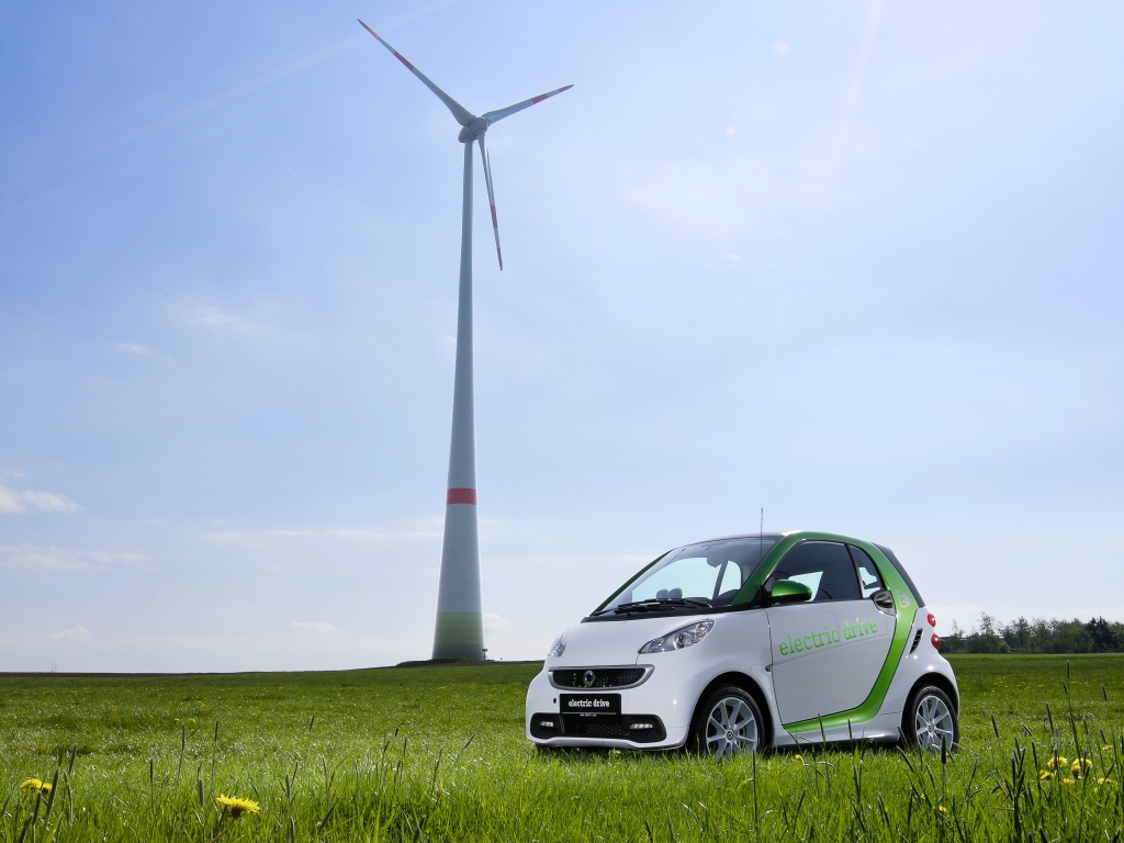 Smart Fortwo Electric Drive fährt komplett emissionsfrei