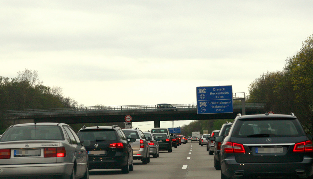 Stauprognose: Pfingsten und Baustellen behindern den Verkehr