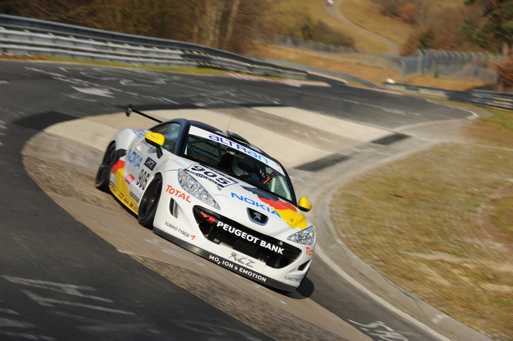 Team Peugeot RCZ Nokia schickt zwei Sport-Coupés ins 24h-Rennen