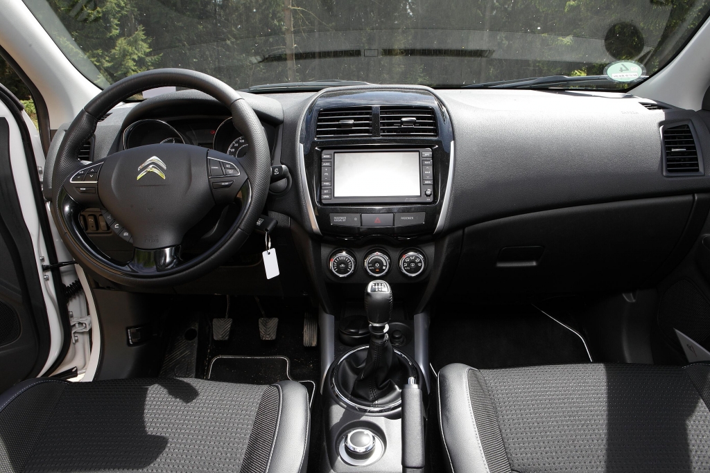 Test Citroen C4 Aircross: Komfortables Ambiente für leichtes Gelände