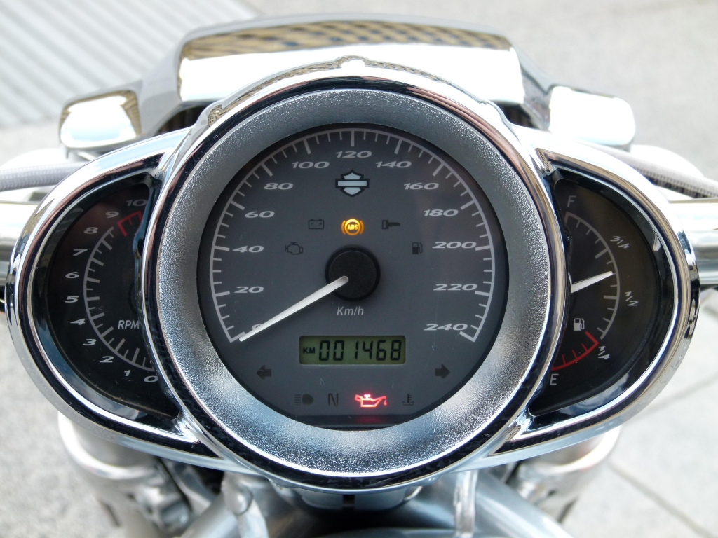 Test Harley-Davidson V-Rod 10th Anniversary Edition: Dragster-Feeling vom Feinsten