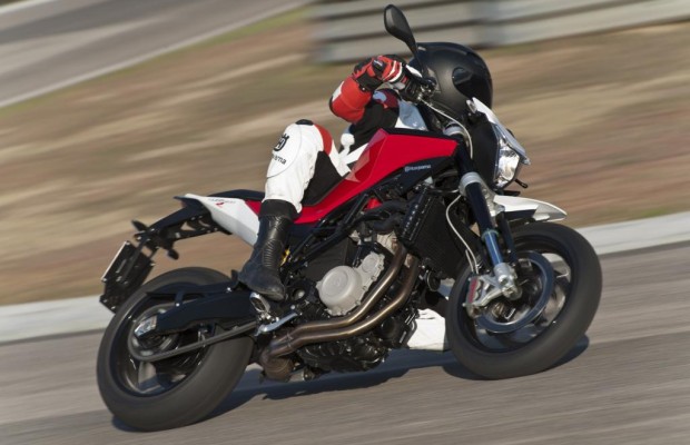 Test: Husqvarna Nuda 900 R - Späte Einsichten