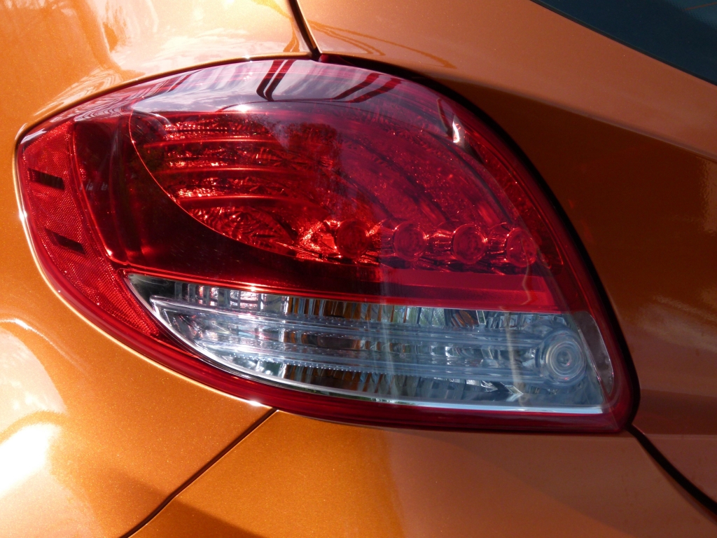 Test Hyundai Veloster 1.6 Style: Coupé mit Notausgang