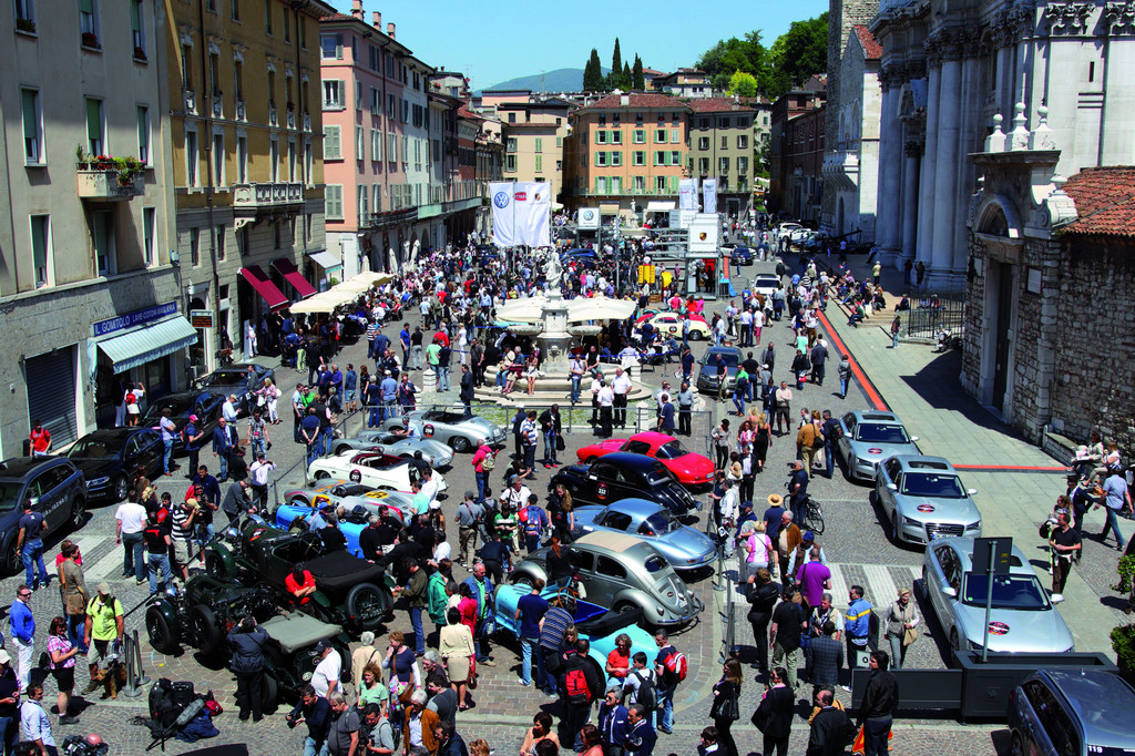 Volkswagen-Konzern startete mit 17 Autos bei der Mille Miglia