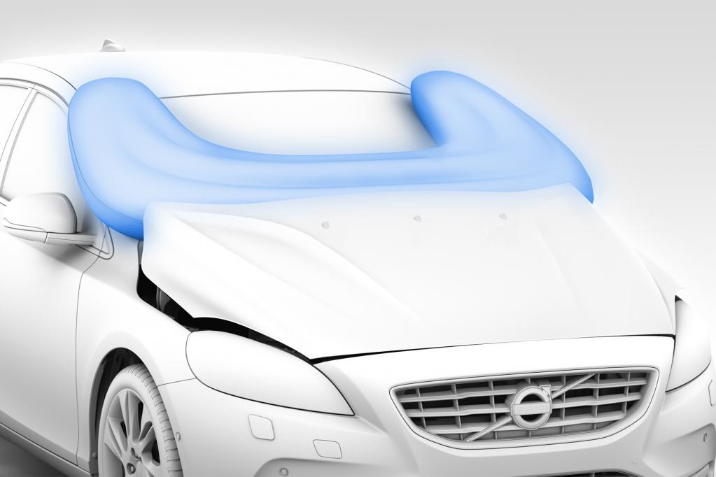 Volvo V40 in Serie mit Fußgänger-Airbag