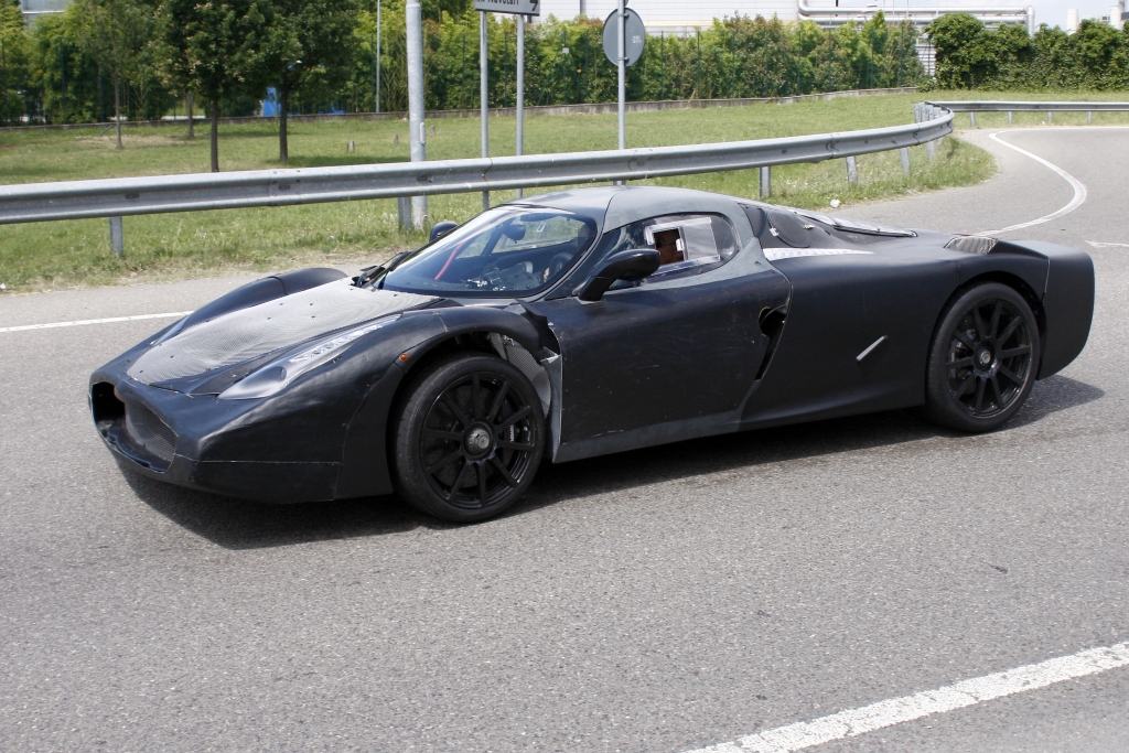 +++UPDATE+++ Erwischt: Erlkönig mit Codenamen F70 als Nachfolger des Ferrari Enzo 