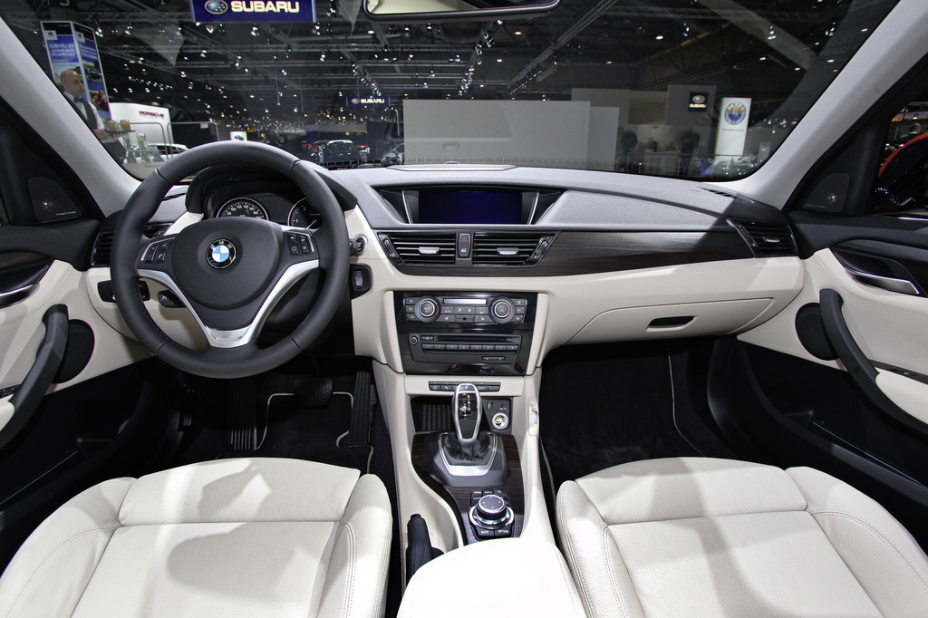 AMI 2012: BMW X1 stellt sich vor