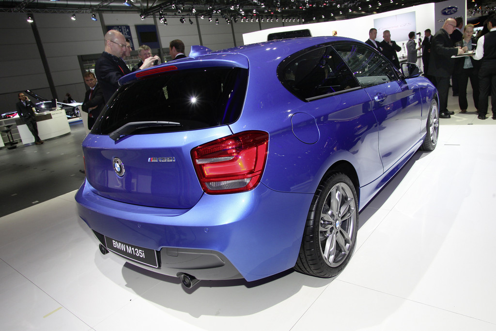 AMI 2012: Der BMW 1er als Dreitürer hat Weltpremiere