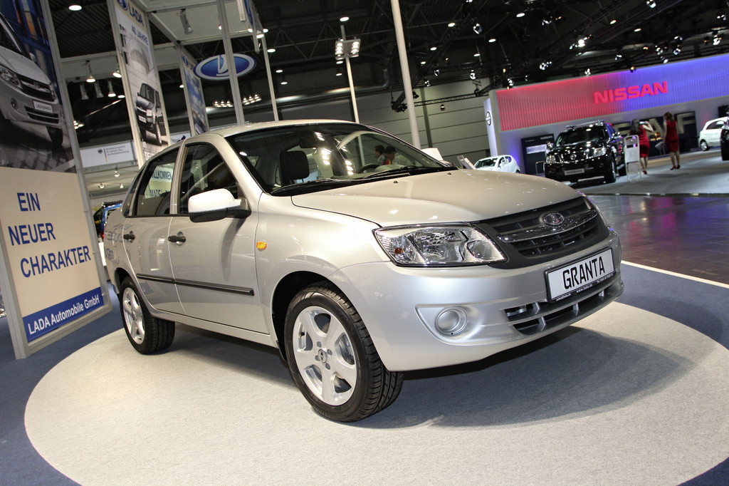 AMI 2012: Der Lada Granta kostet in Russland unter 6000 Euro