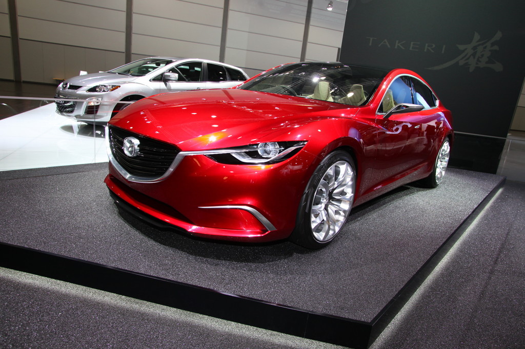 AMI 2012: Der Mazda Takeri hat einen intelligenten Energiekreis