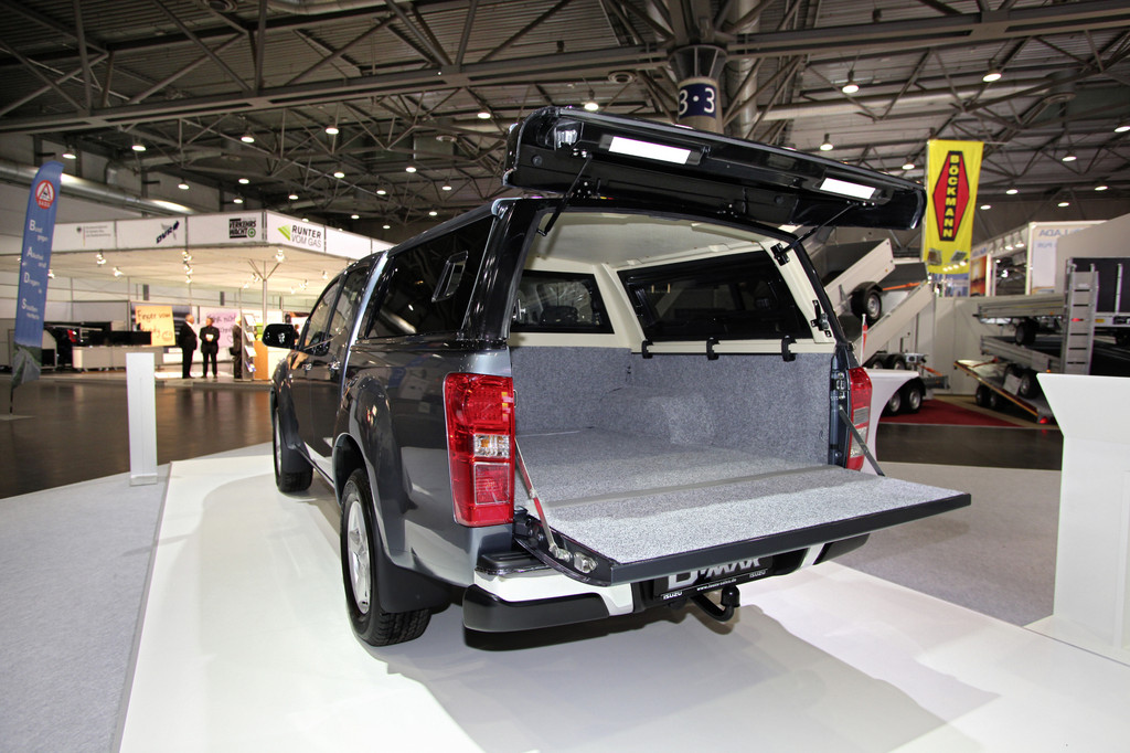 AMI 2012: Isuzu D-Max feiert Markteinführung