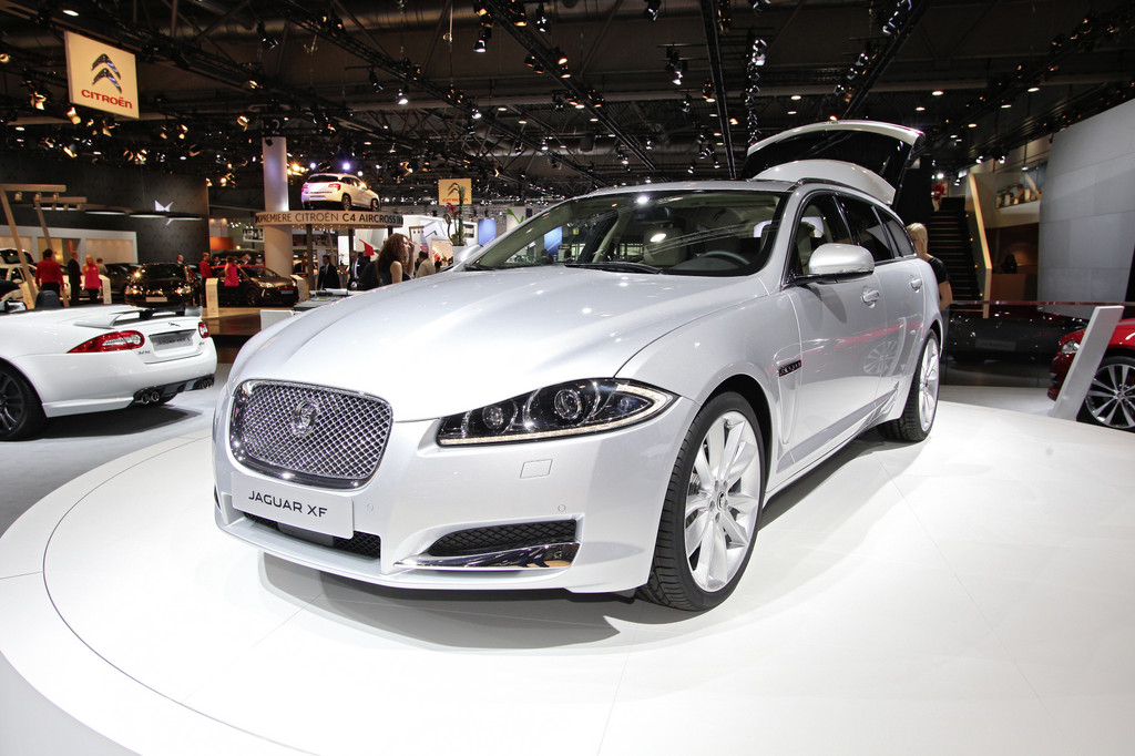 AMI 2012: Jaguars Kombi kostet 2650 Euro Aufpreis