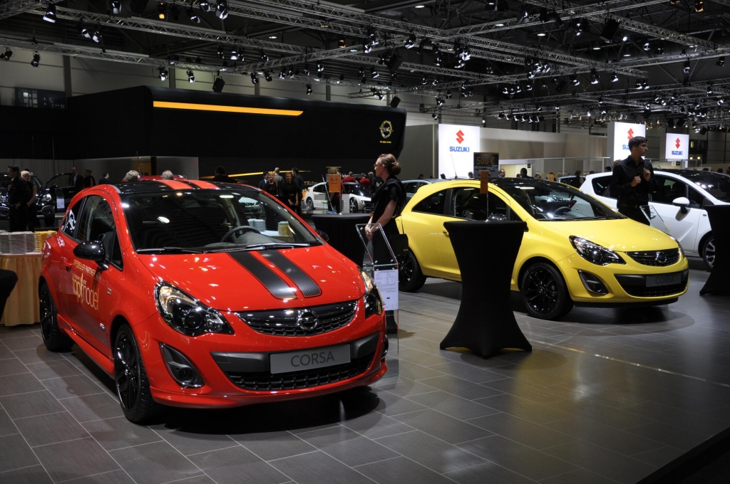 AMI 2012: Opel Mokka, Astra OPC und Insignia Biturbo