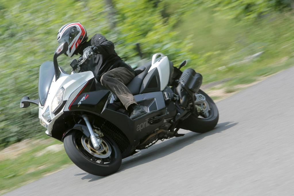 Aprilia SRV 850: Der Superbike-Scooter