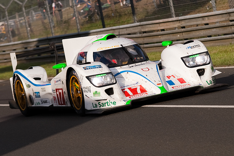 Audi fährt Sieg mit Hybrid-Auto in Le Mans ein