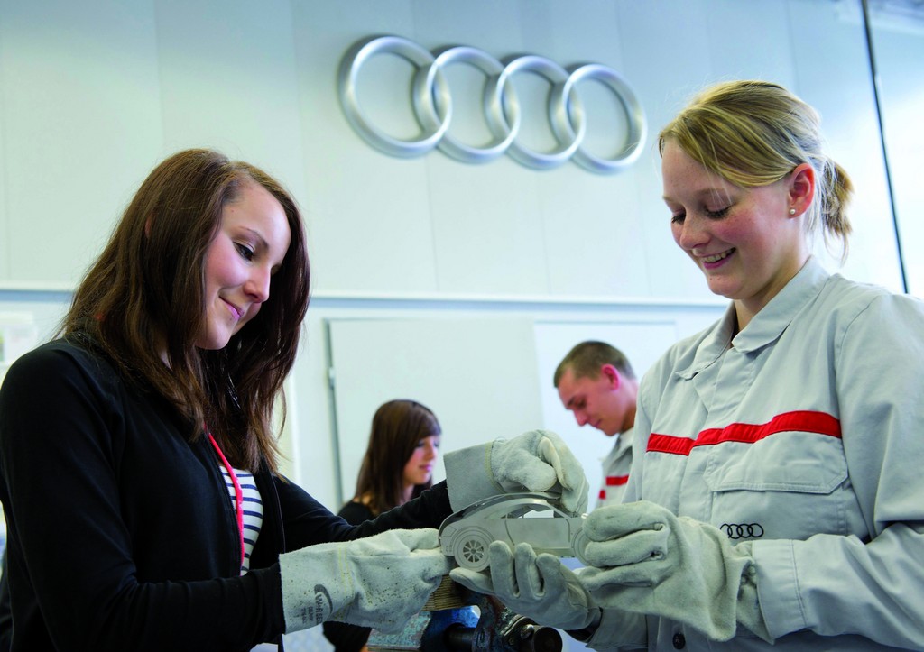 Audi informiert über Berufsstart 2013
