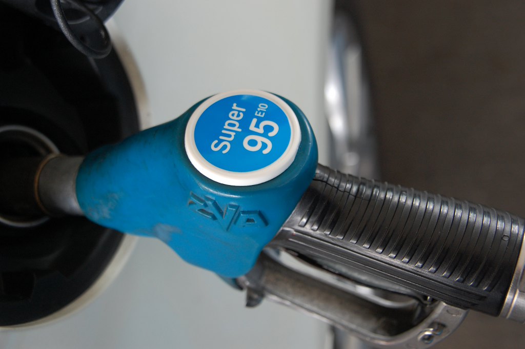 Autofahrer halten Meldepflicht der Mineralölpreise für wenig wirkungsvoll