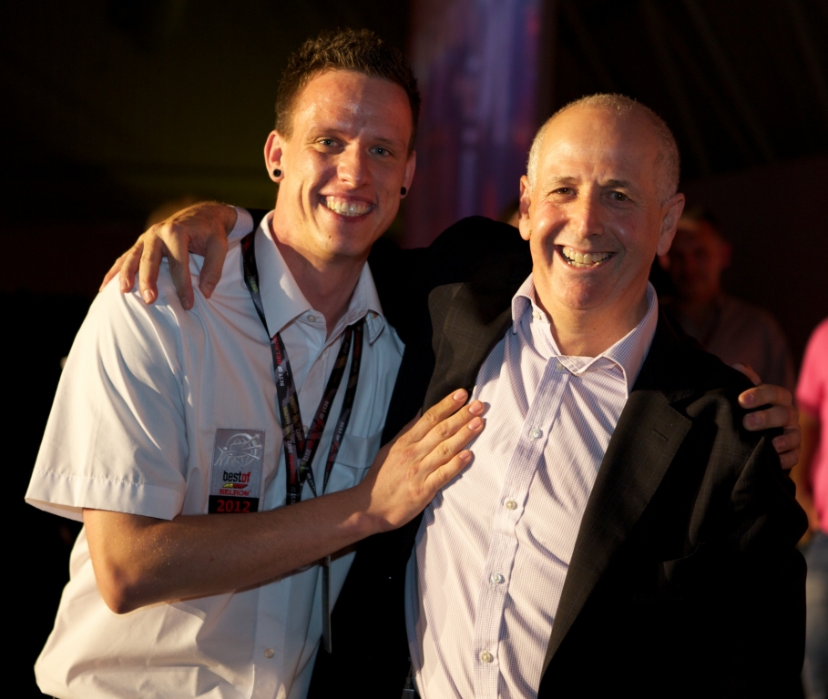 Best of Belron Barcelona 2012: Brite Steve Marelli ist weltbester Carglass-Monteur