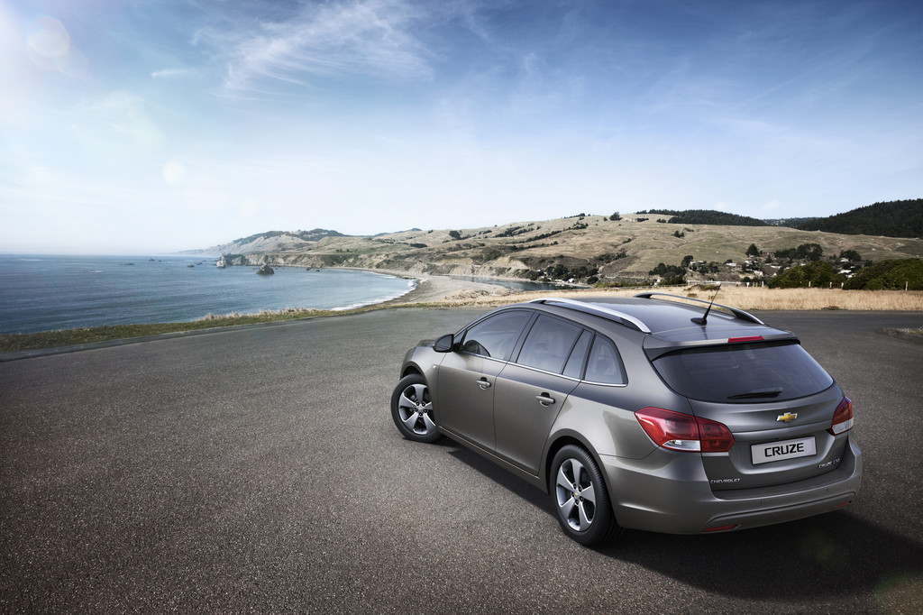 Chevrolet Cruze Station Wagon bei den Händlern