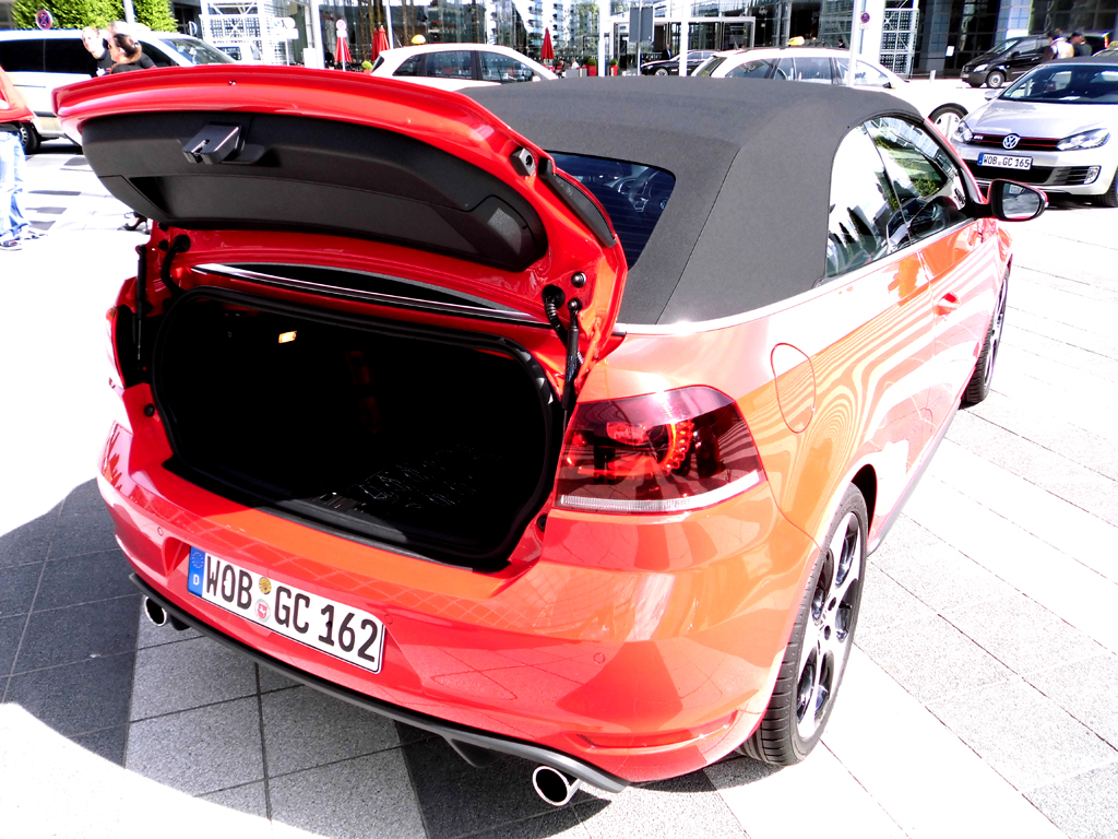 Der GTI öffnet sich: VW liefert noch Ab Juni erstmals Cabrio-Variante aus