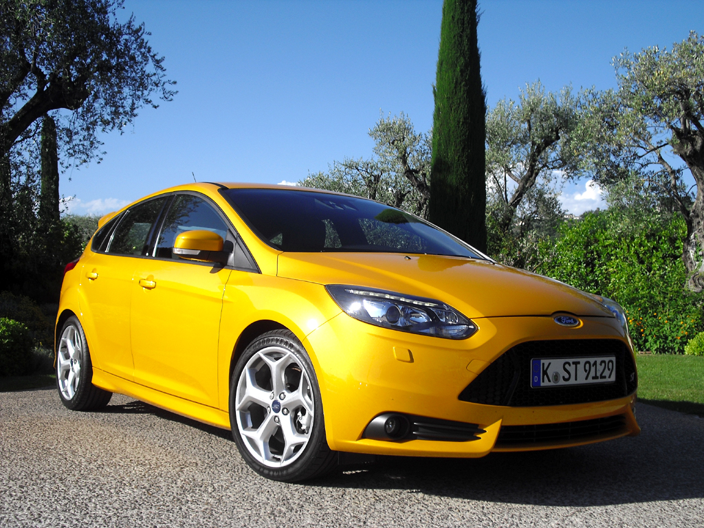 Diabolisch beim Beschleunigen aus Kurven: Ford startet Focus-ST-Verkauf