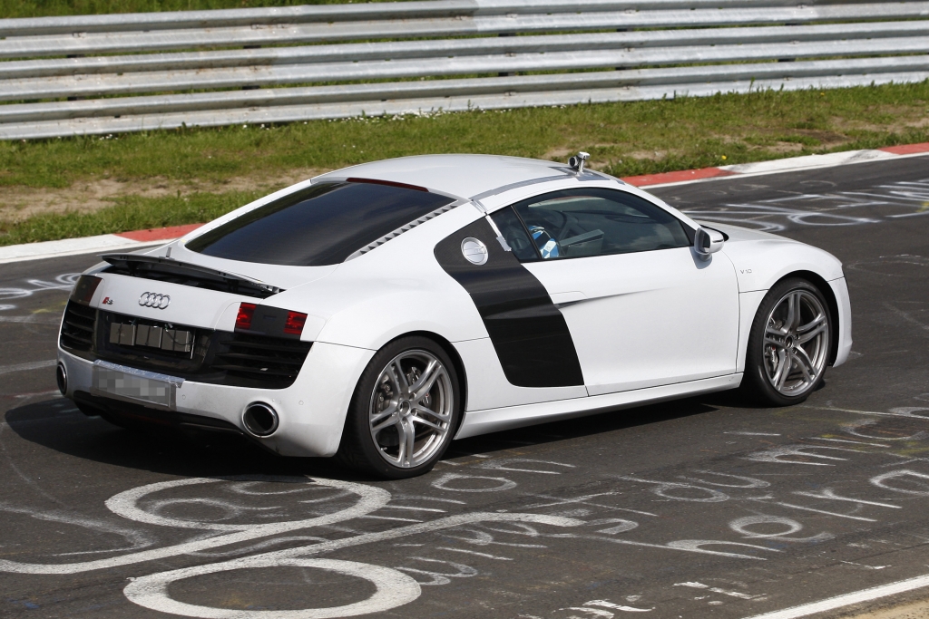 Erwischt Erlkönig Audi R8 – Facelift für den Racer