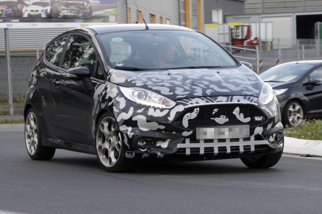 Erwischt Erlkönig Ford Fiesta ST