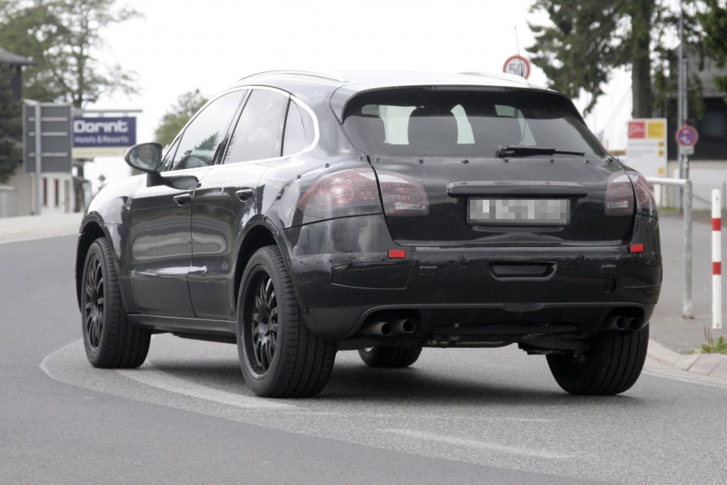 Erwischt Erlkönig Porsche Macan als mäßiges Cayenne-Double
