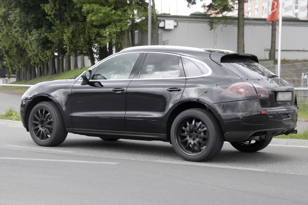 Erwischt Erlkönig Porsche Macan als mäßiges Cayenne-Double