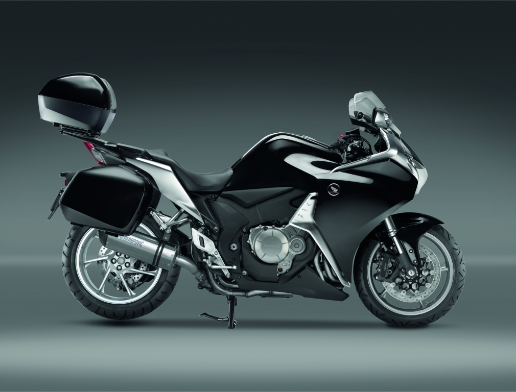 Fahrbericht Honda VFR 1200F: Hightech-Tourer