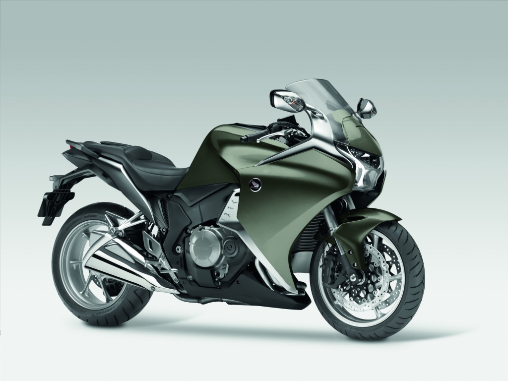 Fahrbericht Honda VFR 1200F: Hightech-Tourer