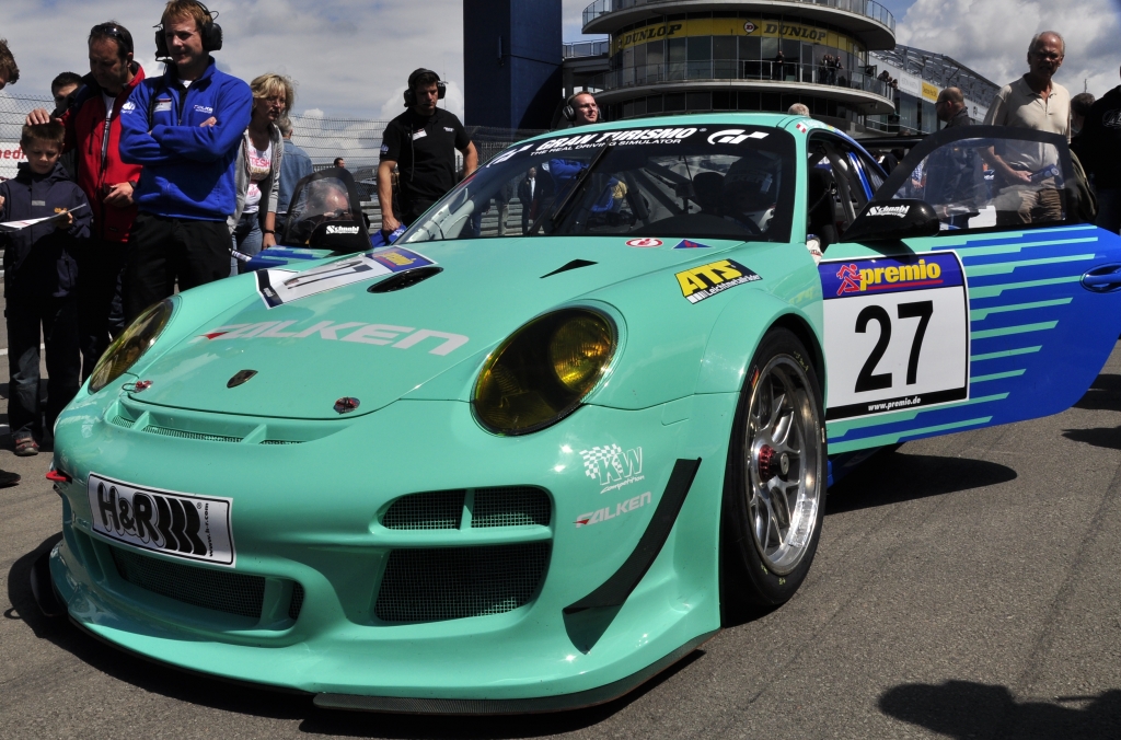 Falken Motorsports holt sich Platz vier bei der 43. Adenauer ADAC Rundstrecken-Trophy am Nürburgring 