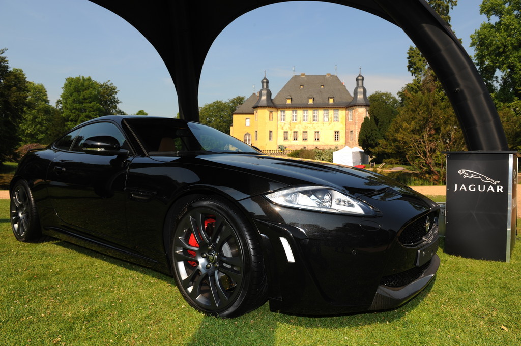 Jaguar und Land Rover wieder auf Schlössertour