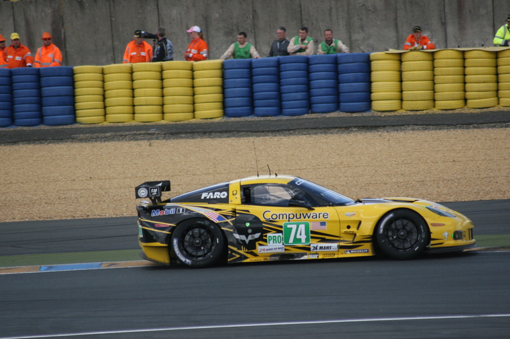 Le Mans 2012: Audi alleine an der Spitze