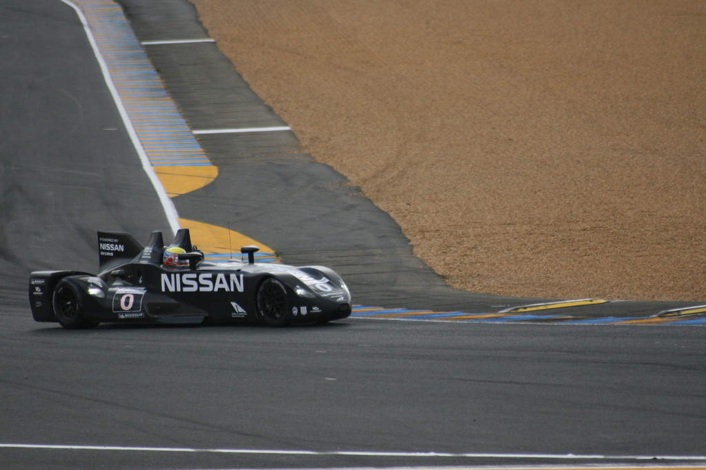 Le Mans 2012: Audi alleine an der Spitze