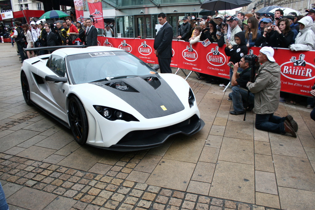 Le Mans 2012: Auftakt im Regen
