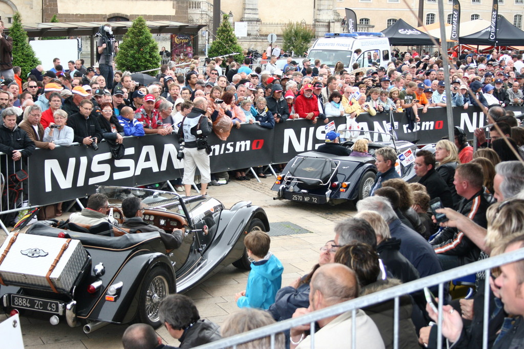 Le Mans 2012: Auftakt im Regen