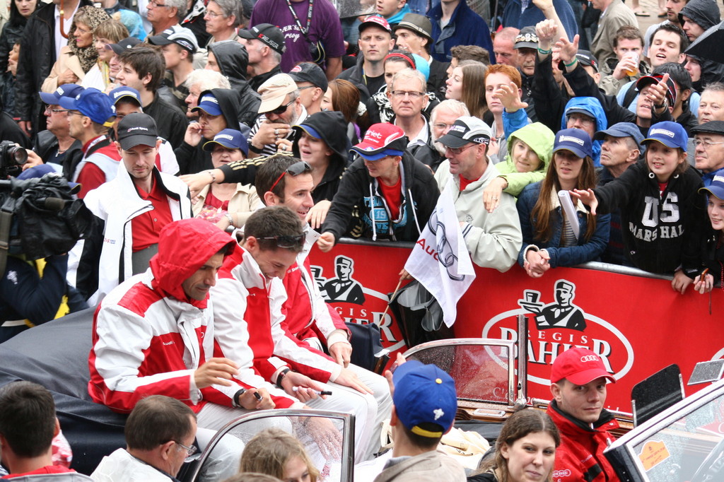 Le Mans 2012: Auftakt im Regen
