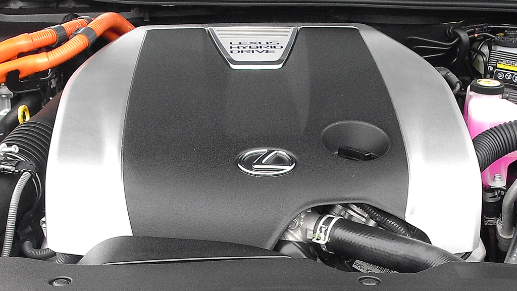 Lexus GS: Blick unter die Haube auf den ... 
