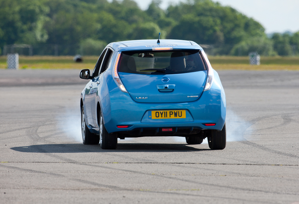 Nissan Leaf will ins Guiness Buch der Rekorde
