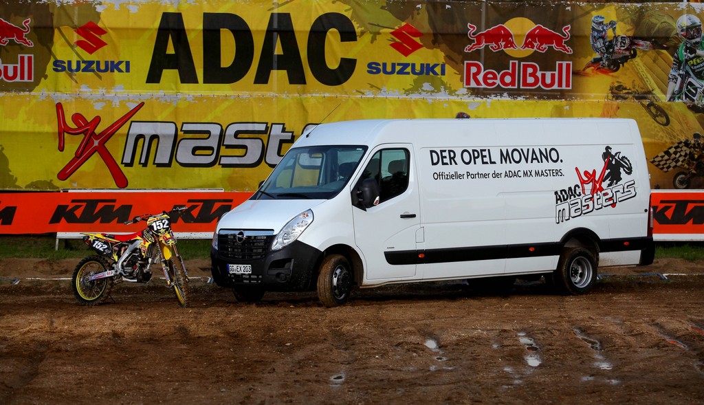 Opel unterstützt ADAC-Motocross-Serie