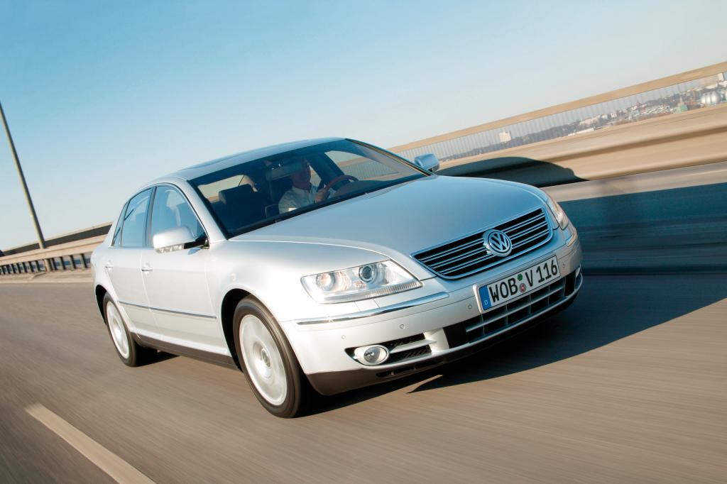 Phaeton oder Passat? Auf den flüchtigen Blick schwer zu erkennen 