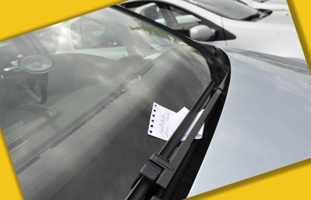 Ratgeber: Wer ein fremdes Auto anfährt, muss warten