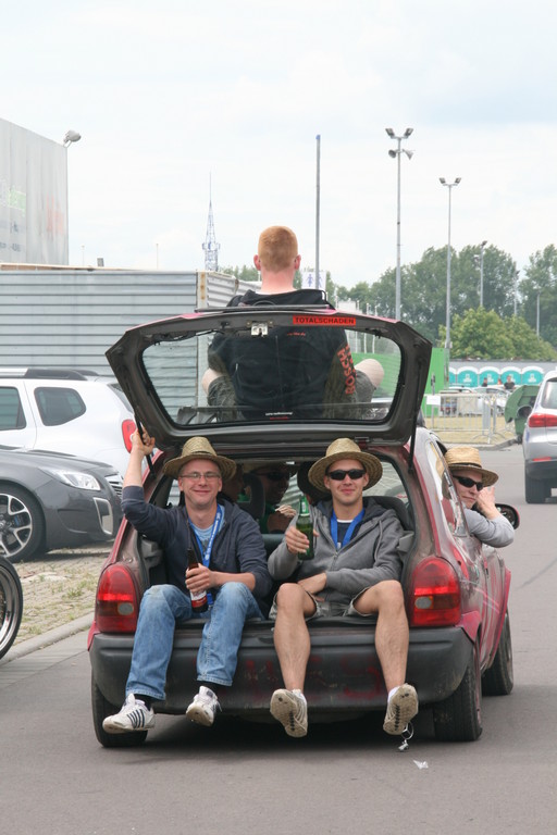 Rund 70 000 Opel-Fans kamen nach Oschersleben